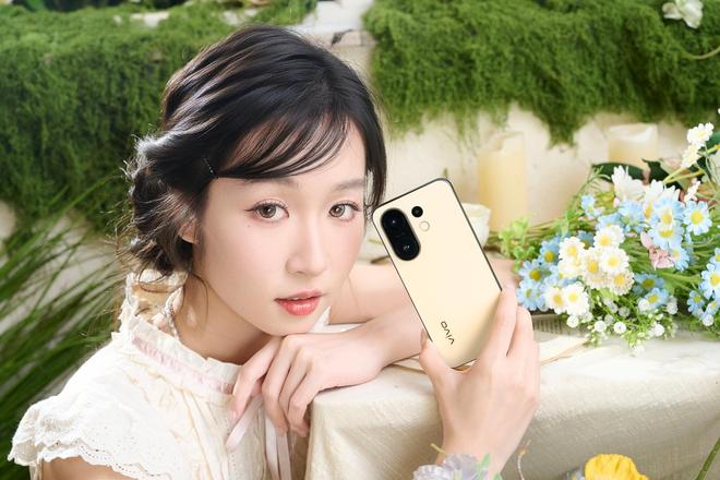 vivo S30 Pro mini影像体验：会动的胶片相机直出即氛围Live！