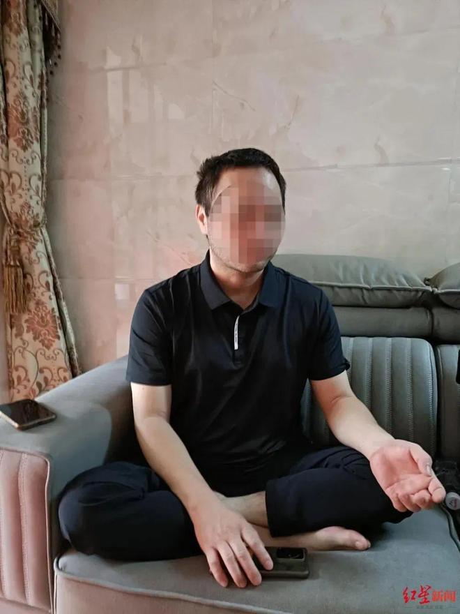 9岁围棋少年意外坠亡父亲发声回应家暴质疑：从来没有打伤过他 来听新闻