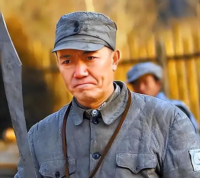 人民日报亲自提及67岁李幼斌再创新高令娱乐圈无声震惊