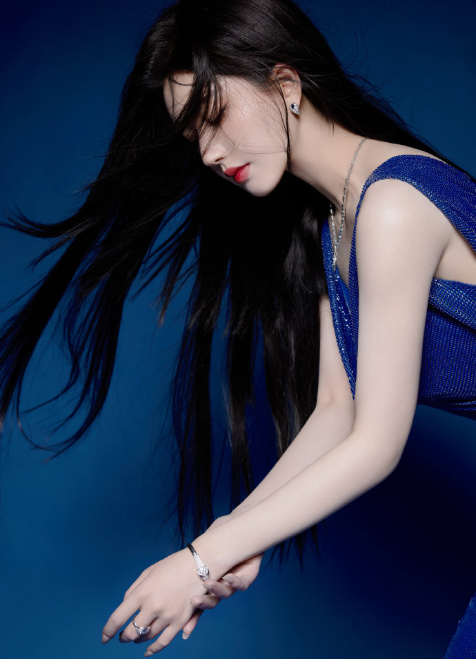 三玖被㖭B流口水表情百度