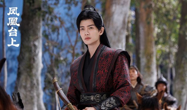 豆瓣48分的S+大制作：任嘉伦新剧《凤凰台上》扑街全记录？